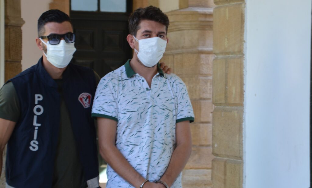 Uyuşturucu soruşturmasında 2 kişi daha aranıyor