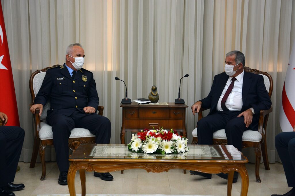 Sennaroğlu: “Polis ülkedeki asayiş ve güvenliğin teminatı”
