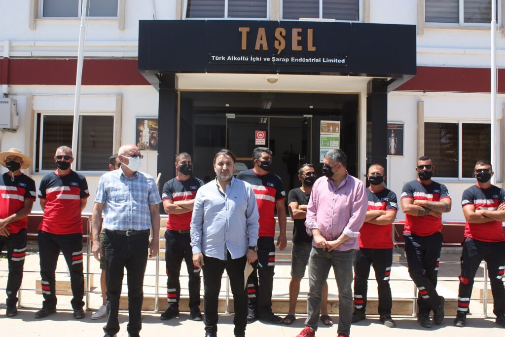 Kamu-Sen TAŞEL’de süresiz grev başlattı