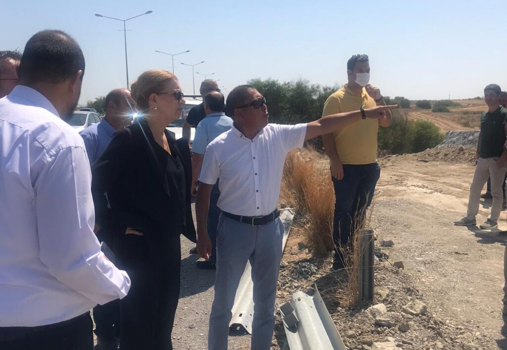 Haspolat’taki sıkışıklık, alternatif güzergah ile gideriliyor