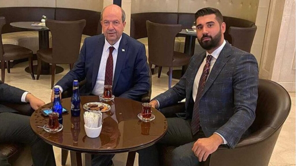 “Ahlaksızlık ve siyasi alçaklık”