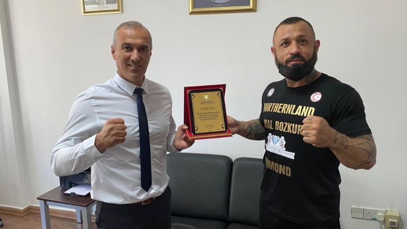 Mete Topçu, ‘Demir Yumruk’ Turunç’u kabul etti