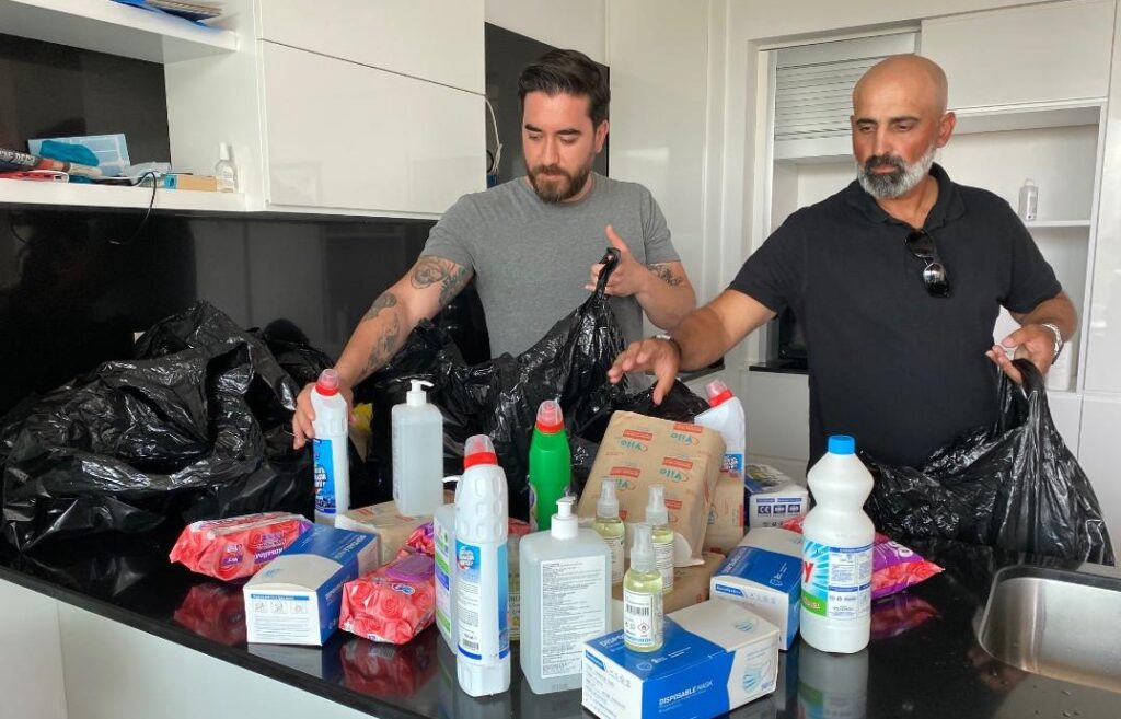Türk Birliği Dayanışma Derneği Lefkoşa’da 50 aileye hijyen malzemesi dağıttı