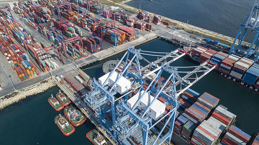 İstanbul’un ihracatı yılın ilk ayında 7,5 milyar doları aştı