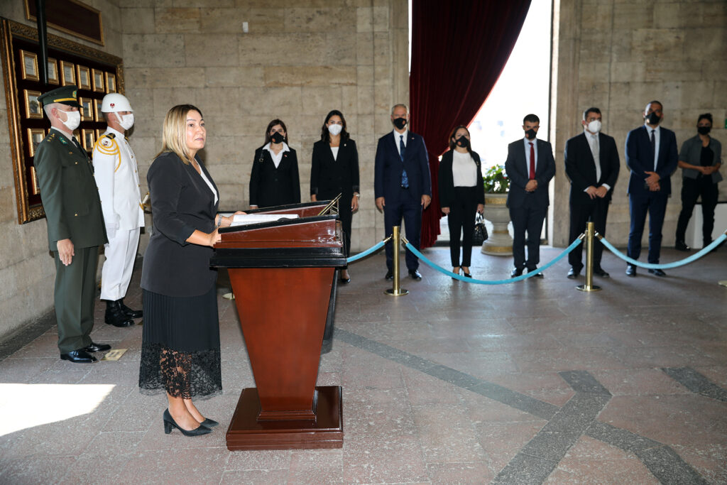 Hukuk, Siyasi İşler, Dış İlişkiler Komitesi, Anıtkabir’i ziyaret etti