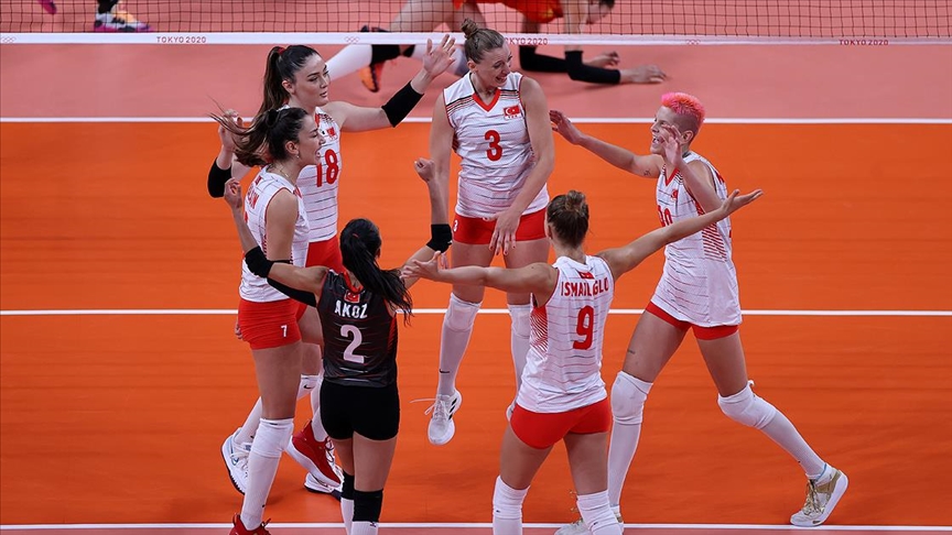 Türkiye A Milli Kadın Voleybol Takımı, son olimpiyat şampiyonu Çin’i 3-0 yendi