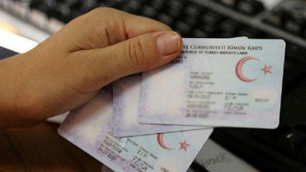 Fotoğrafsız kimliklerle KKTC’ye giriş bugünden itibaren yapılamayacak