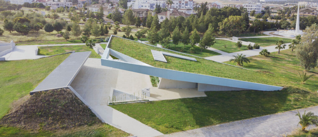 Akça: “Siyasi istikrarsızlıklardan Anıt Mezar da nasibini almıştır”