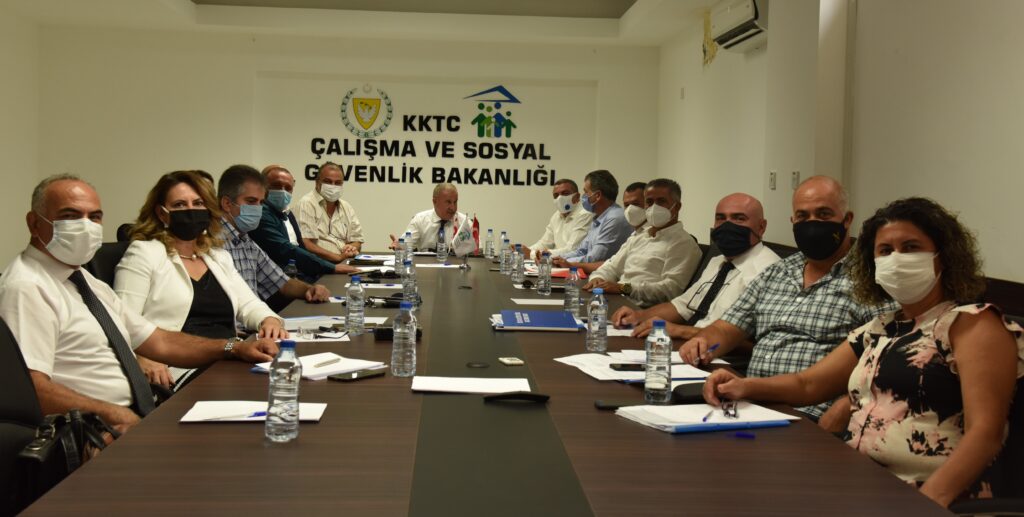 Asgari ücrette yüzde 11’lik artış oy çokluğu ile reddedildi