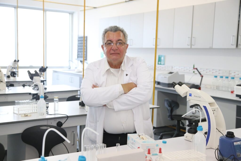 Prof. Dr. Ali Ünyayar, Johnson&Johnson aşısı hakkında bilgilendirdi