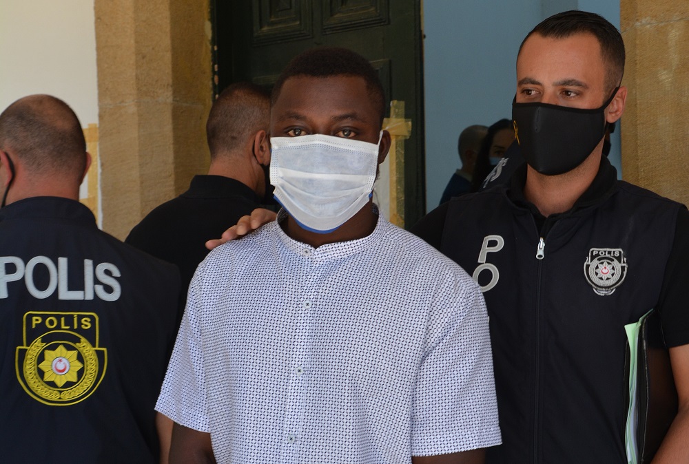 Sahte kimlik zanlısı 8 gün cezaevinde bekleyecek