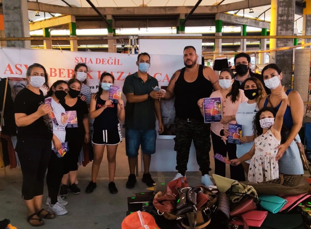 Pazarcılar Birliği’nden ‘Asya Bebek’ için anlamlı bağış