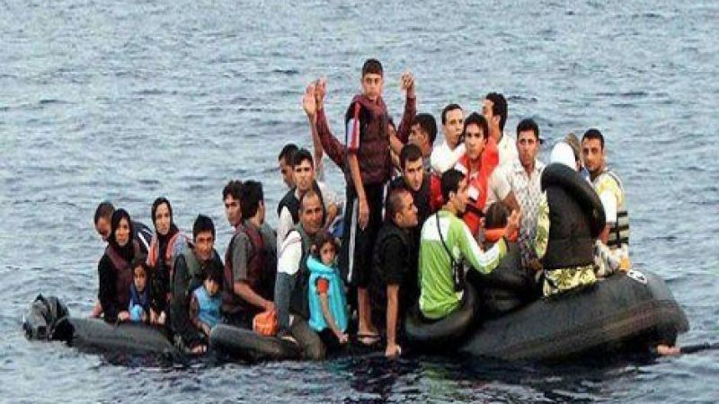 Güney Kıbrıs’ta mülteci teknesinden atlayan bir kişi kayıp