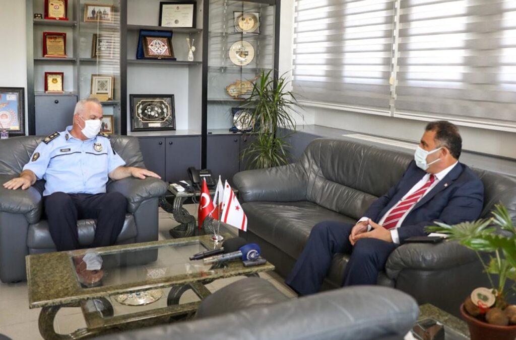 Saner: “Bu tip insanların hiç kimseye faydası yoktur”