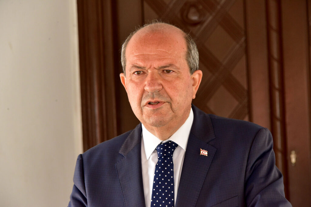 Tatar, temaslarıyla ilgili bilgilendirme toplantısı düzenledi