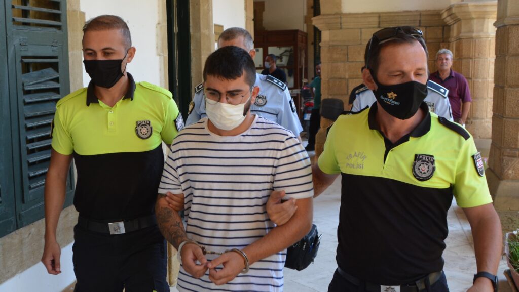 “Araba bir anda önüme atıldı, görmedim”