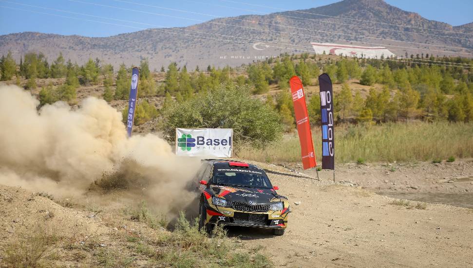 Rallinin kazananı Bulutoğluları ve Yücener ikilisi