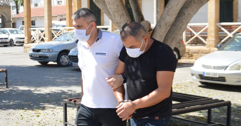 “Sahte aşı kaydını sistemden silerek görevi kötüye kullandı”