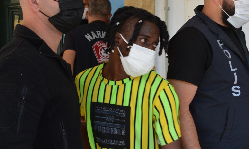 Sanal para tahsilatını zimmetine geçirdi!