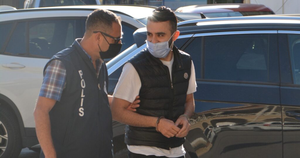 Yüklü miktar cinsel gücü artırıcı ilaçlarla yakalandı