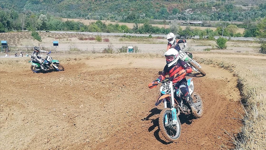Yunanistan’daki motosiklet şampiyonasında Türkiye’den 14 sporcu yarışacak