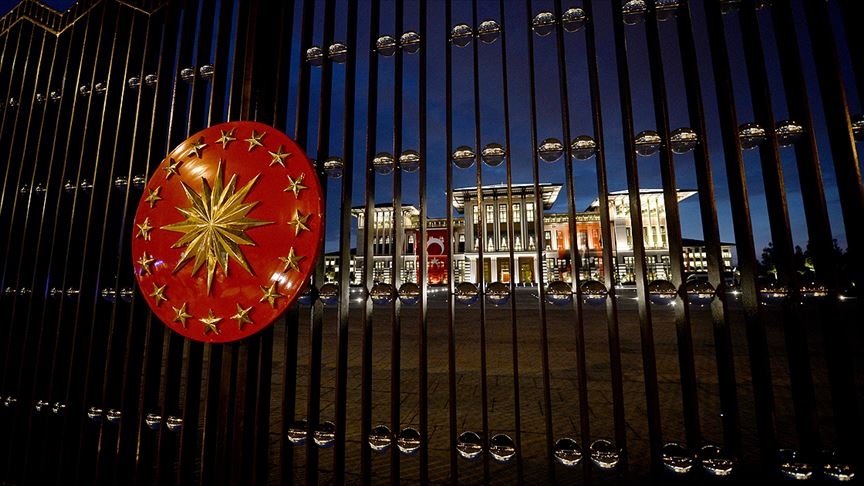 Büyükelçiliklerden geri adım