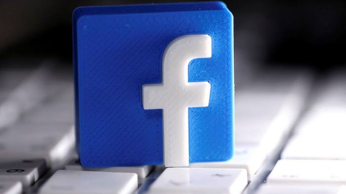 Facebook hisselerinin yüzde 5’ini kaybetti