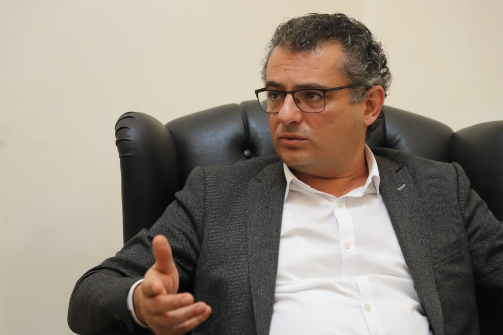 Erhürman: “Bu ülkede kaç santral alındıysa, hepsi CTP döneminde alınmıştır”