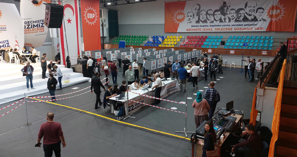UBP’de oy verme işlemi yeniden başladı