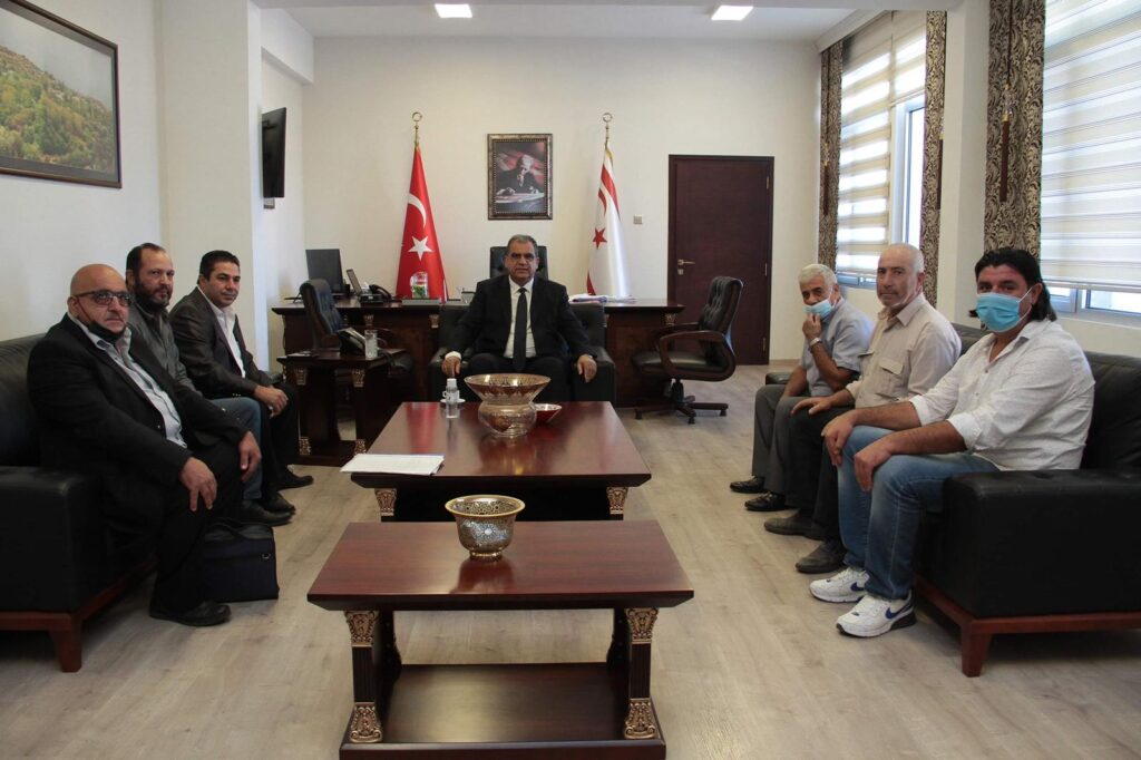Sucuoğlu, Kıbrıs Türk Narenciye Üreticileri Birliği heyetini kabul etti