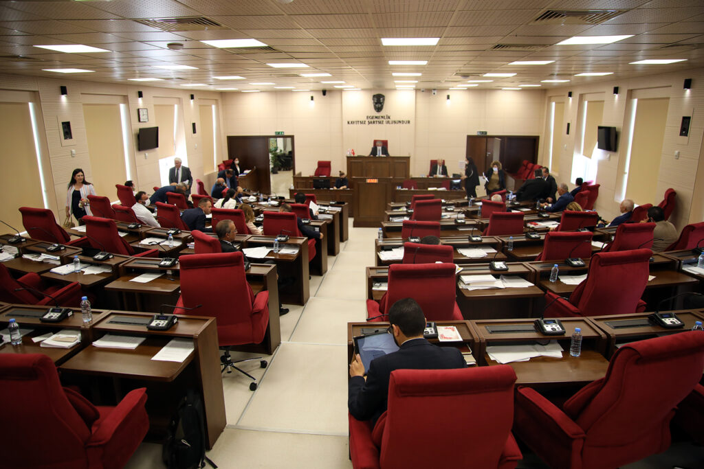 Meclis yarın toplanıyor