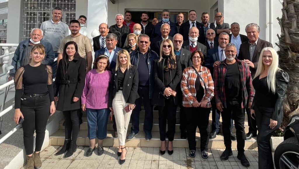 Baf Türk Birliği başkanı yeniden Dökmen