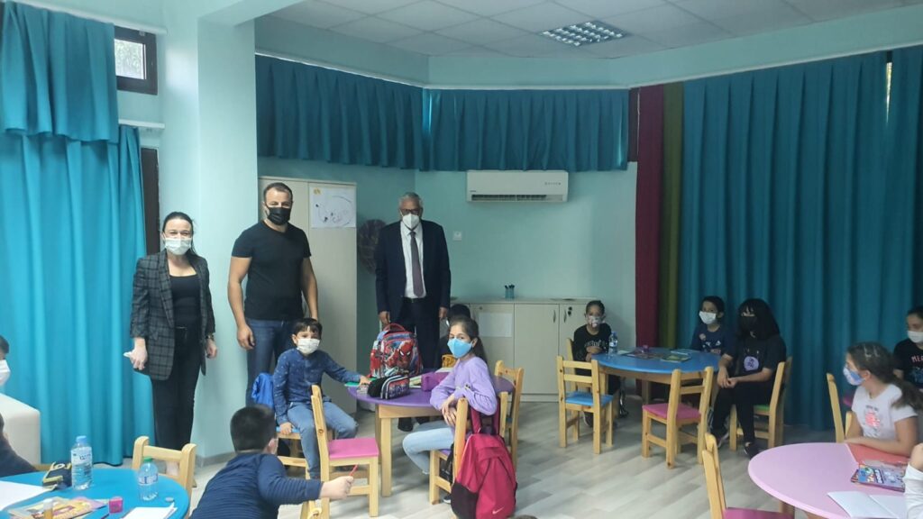 Girne Belediyesi Sosyal Yaşam Merkezi kış dönemi kursları başladı