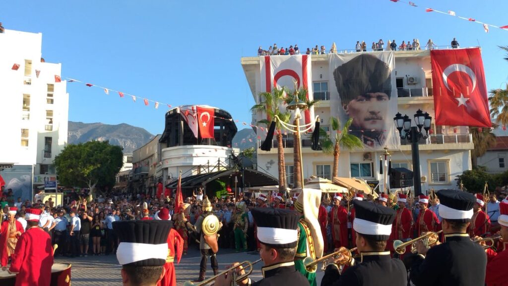 Mehteran Birliği 15 Kasım’da konserler verecek
