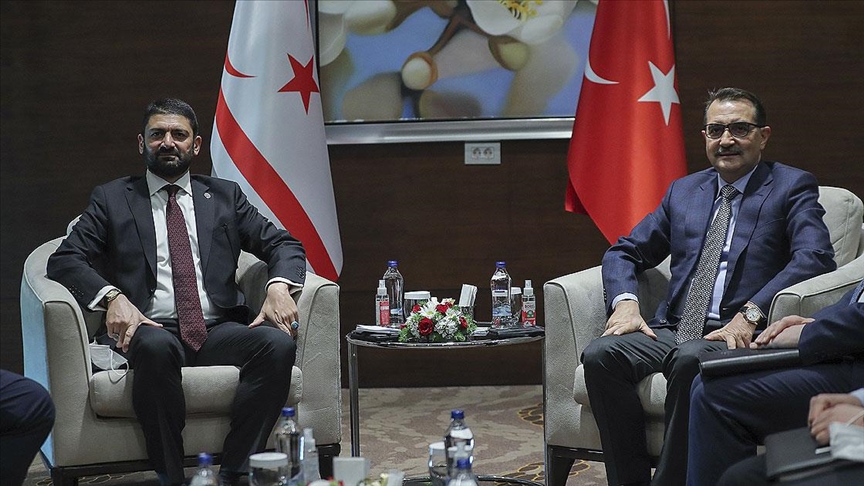 Atun, Dönmez ile görüştü
