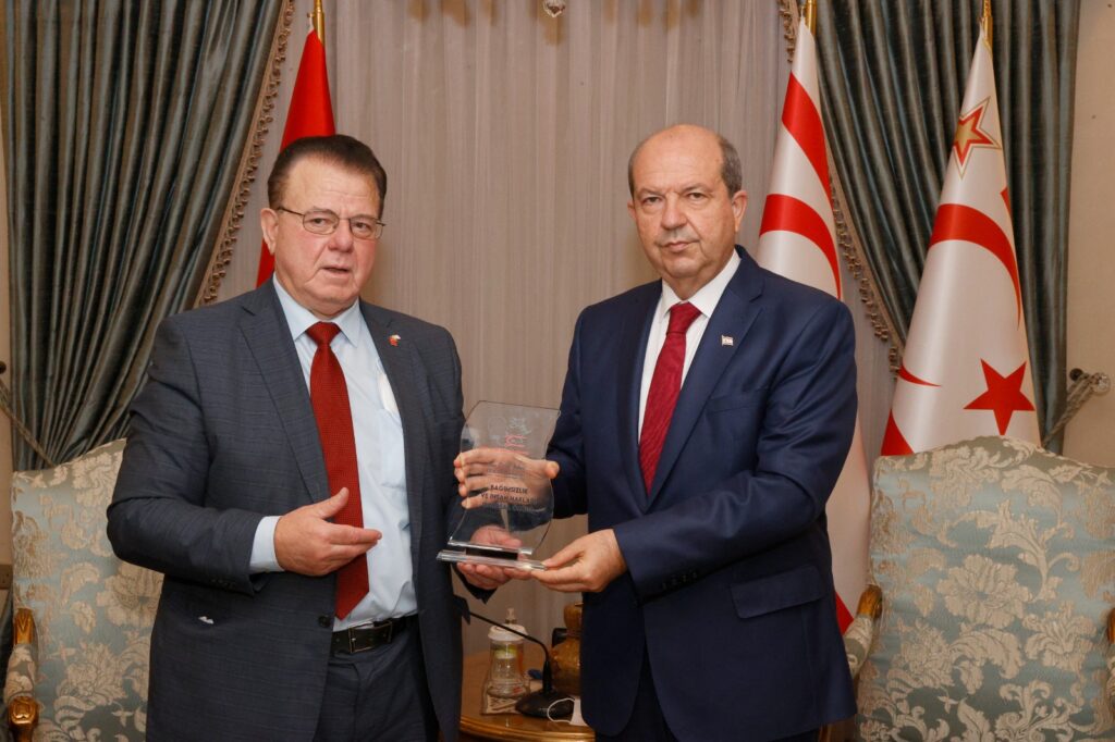 “Kıbrıs Türk Halkı hiçbir dayatma çözüme boyun eğmeyecektir”