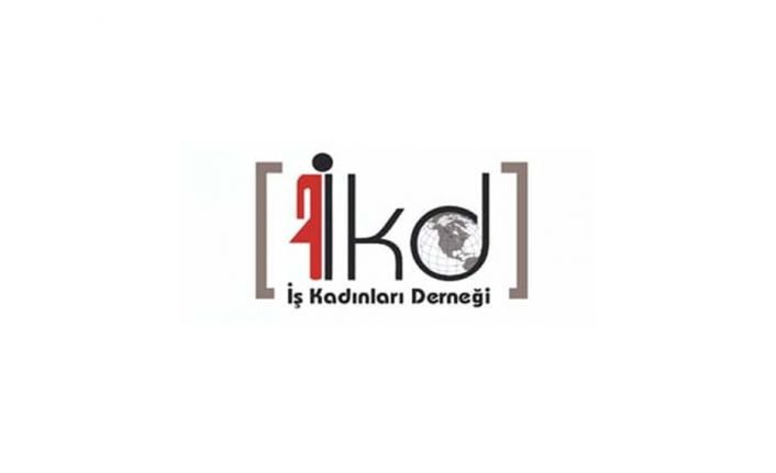 “Kadınlar artık rol model olarak hayatımızın her aşamasında karşımıza çıkmalıdır”