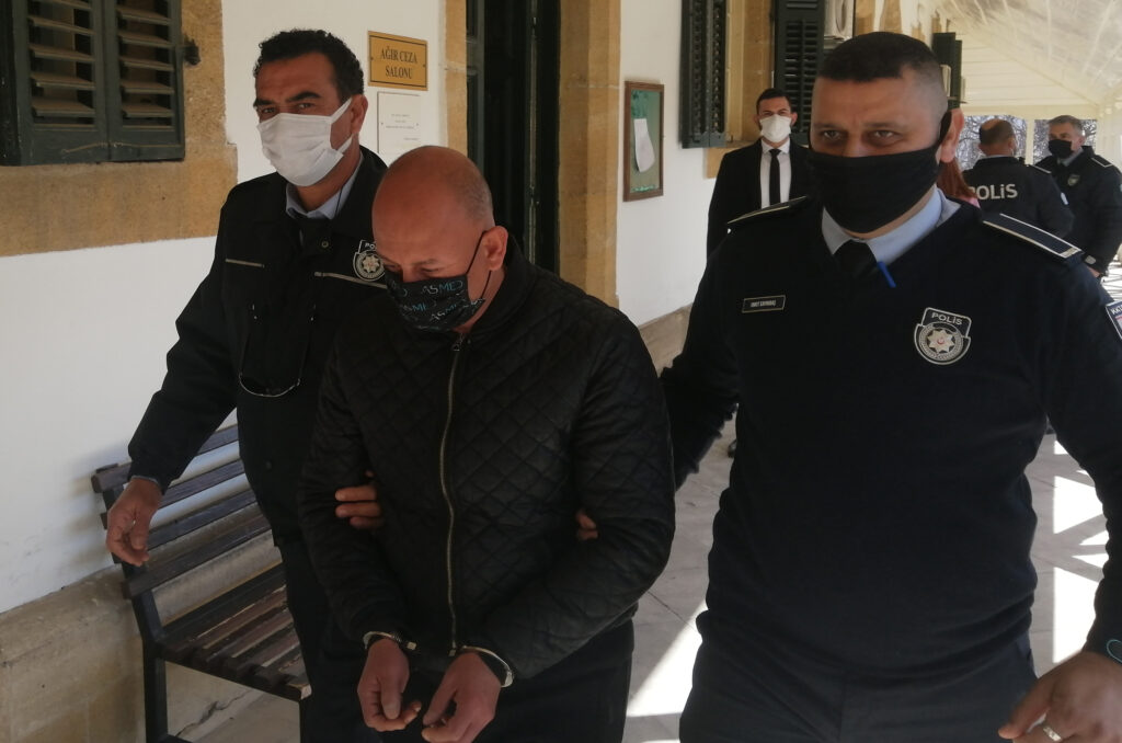 Müşteriden aldığı parayı şirkete teslim etmedi 8 ay hapis cezası aldı