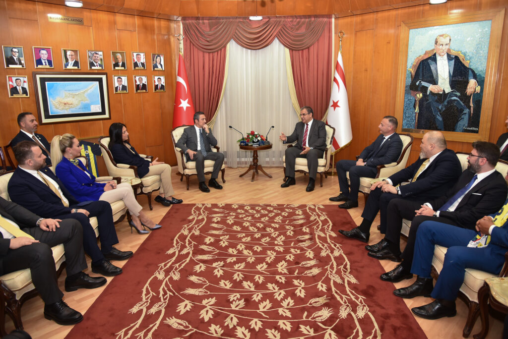 “Tek hayalimiz Fenerbahçe futbol takımı ile Kıbrıs’ta bir dostluk maçı yapmak”