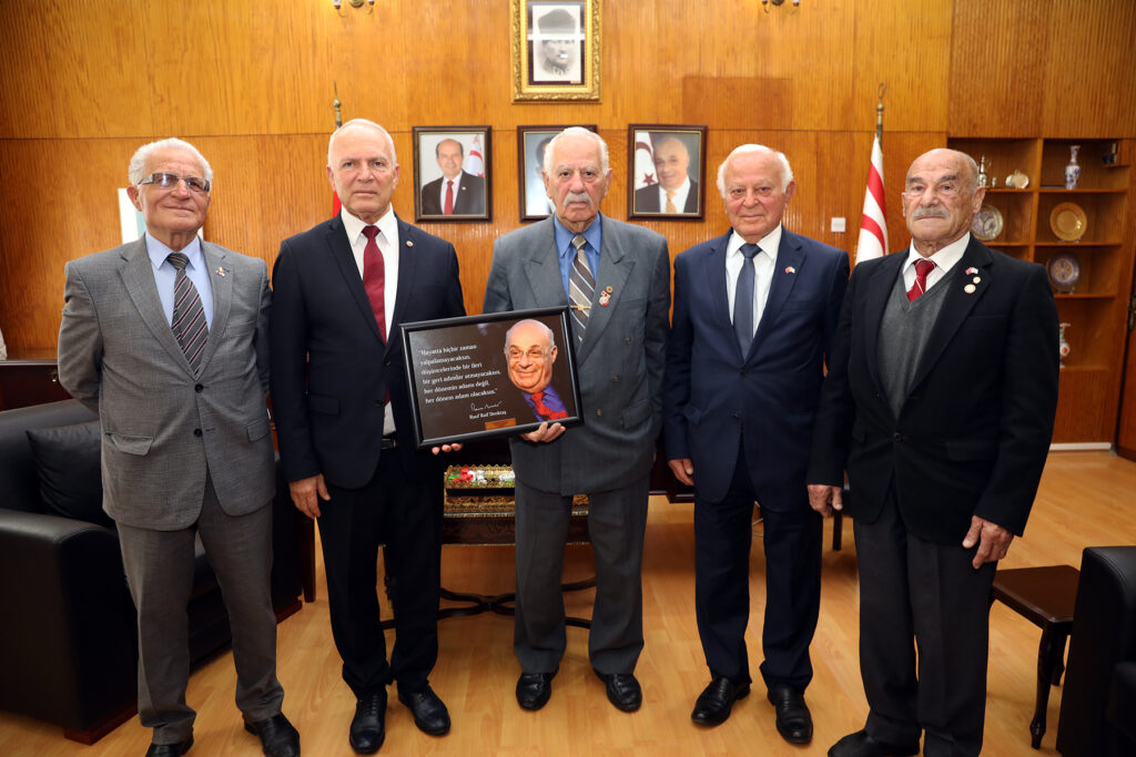 “Devletin varlığı ve bağımsızlığı herşeyden esastır”