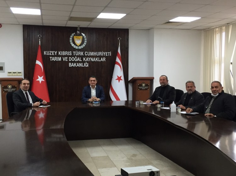 Tarım Bakanı Oğuz, Çiftçiler Birliği’ni kabul etti