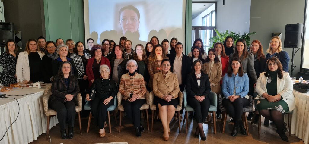 “Kadının ekonomideki rolü nasıl güçlenir?” çalıştayı düzenlendi
