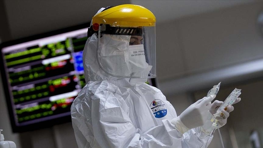 Türkiye’de 5 bin 609 pozitif vaka, 32 can kaybı