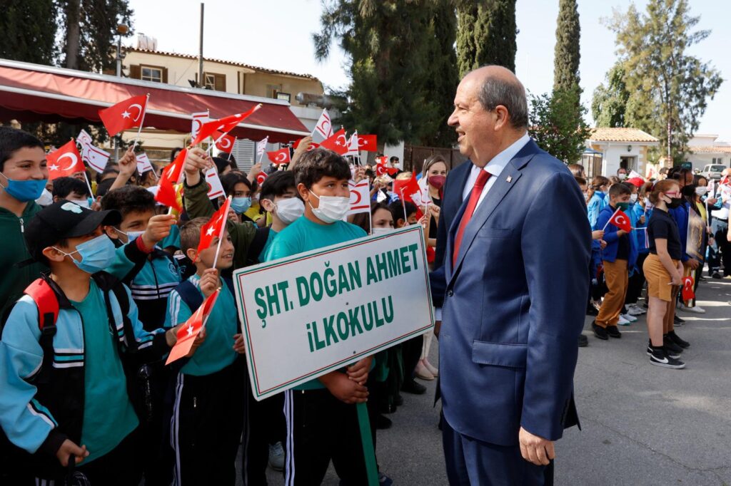 “Gelecek sizindir, gelecekte KKTC’yi sizler yöneteceksiniz”
