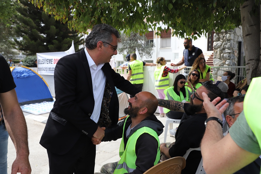 “‘Ben yaparım olur’ zihniyetiyle reform yapılmaz”