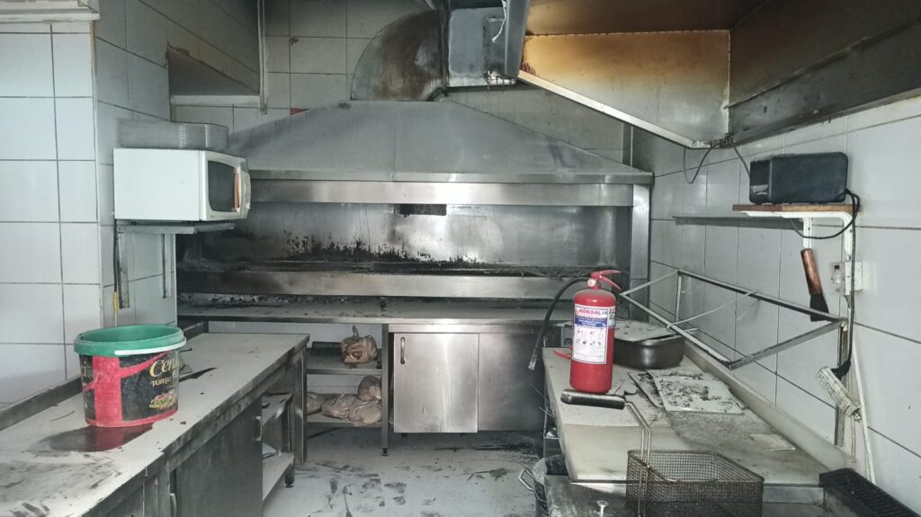 Girne’de bir restoranda yangın çıktı