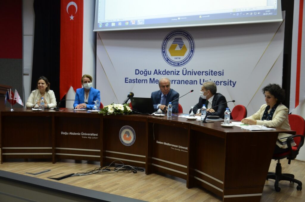 DAÜ’de “Fikri Mülkiyet Hakları” konulu panel düzenlendi