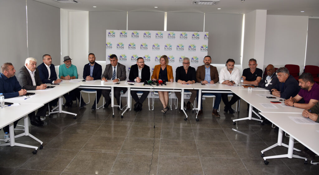 Girne Liman Dairesi ve Girne Gümrük Dairesi’nde yarın tam gün uyarı grevi yapılıyor