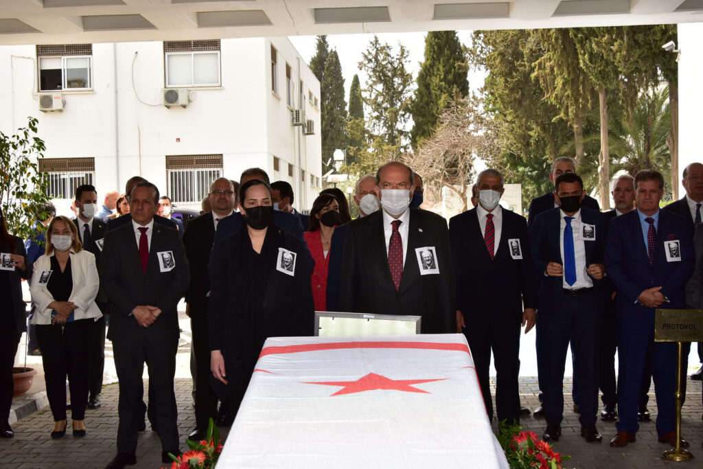 “Tüccaroğlu’nu halkçı, milliyetçi ve alçak gönüllü iyi bir insan olarak anımsayacağız”