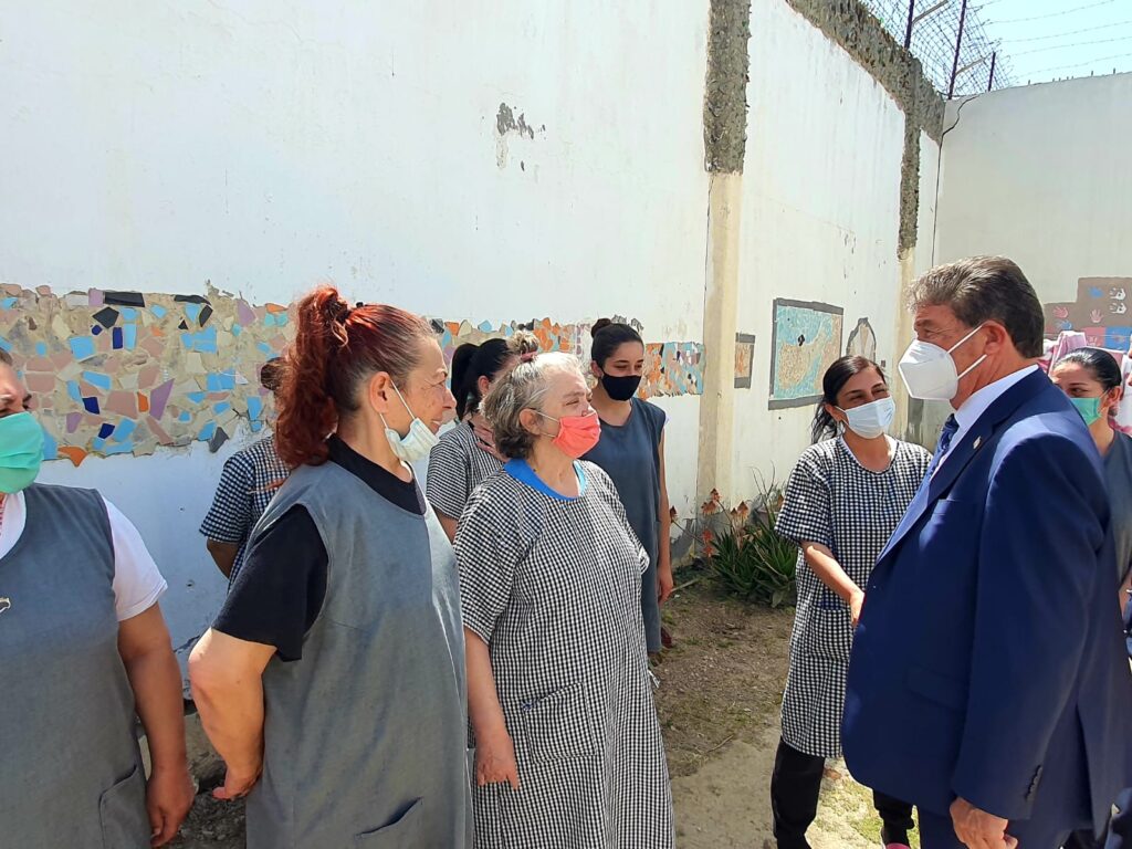 “Türkiye tarafından yaptırılan yeni cezaevi tamamlandıktan sonra bakanlığımıza teslim edilecektir”